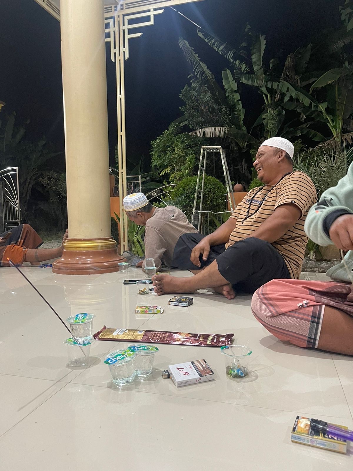 Pak Khurofat dan Asbabul Wurude